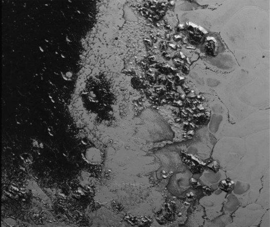 New Horizons sigue desvelando los secretos de Plutón