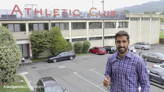 Raúl García afronta su llegada al Athletic como un «desafío» que le apetece