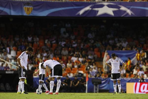 2-3.  Hulk amarga el estreno del Valencia en Champions