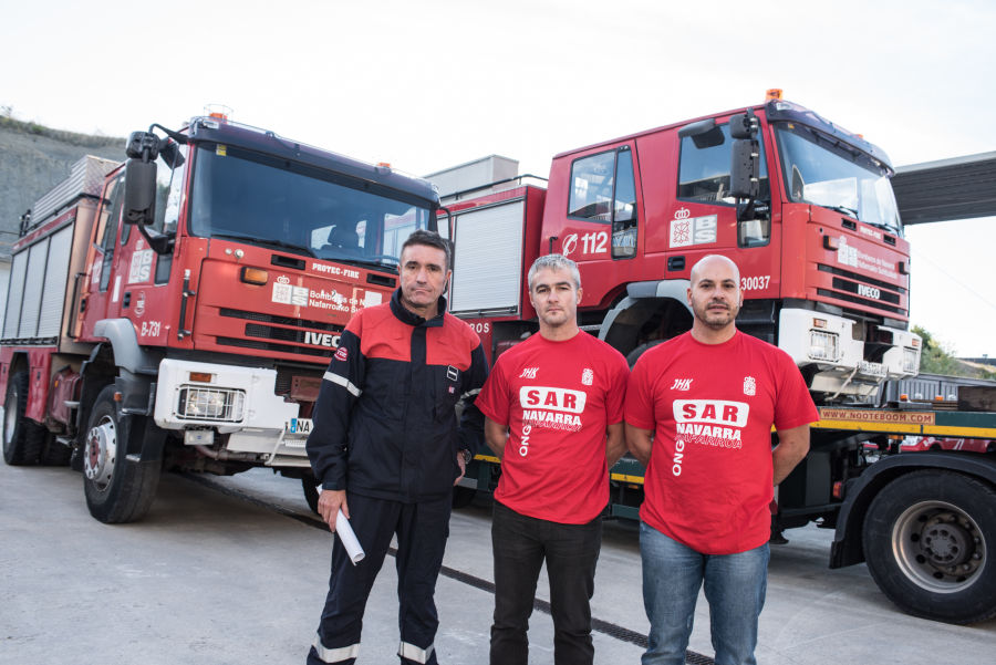 El Gobierno de Navarra cede dos camiones a los bomberos de Guayaquil (Ecuador)