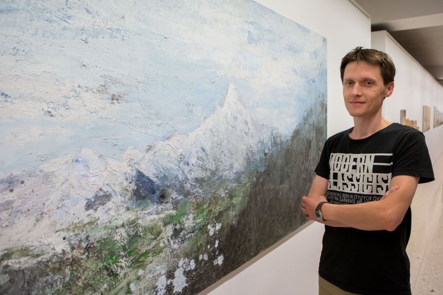 Exposición del pintor tudelano Carlos López en la UPNA
