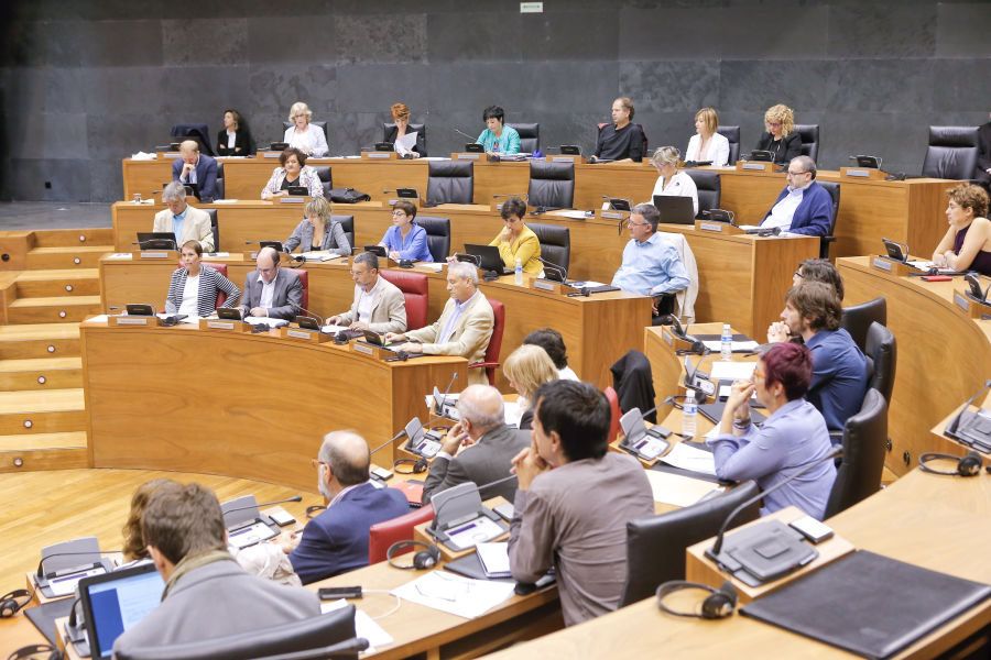 Debate Estado Navarra: El cuatripartito rechaza que ETA contribuya a 