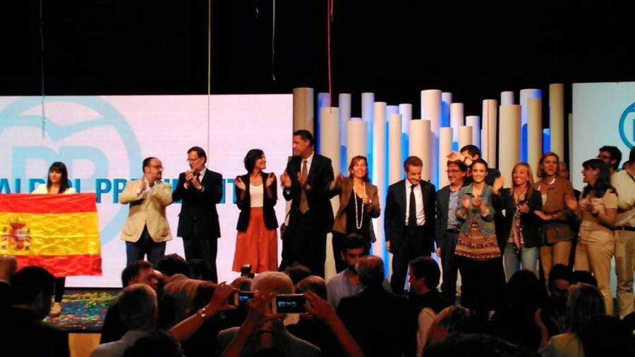 Sarkozy defiende una España unida y avisa que dividida sería un problema para la UE