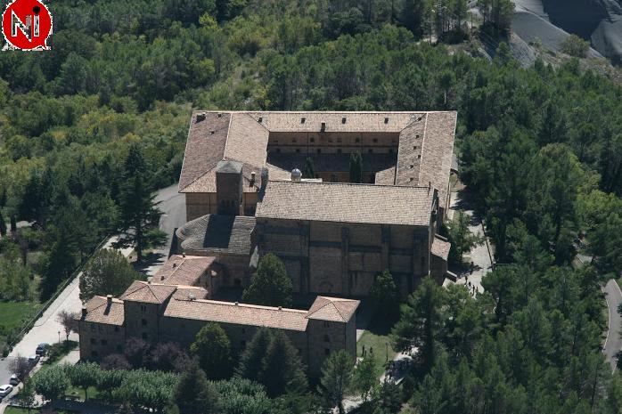 Inaugurado el centro de recepción de visitantes del monasterio de Leyre