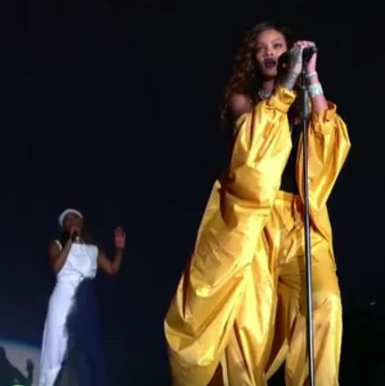 Rihanna pone la guinda en la jornada más juvenil y pop del Rock in Río