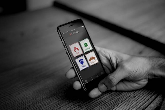 Desarrollan una app para movil que envía automáticamente su ubicación al llamar a urgencias