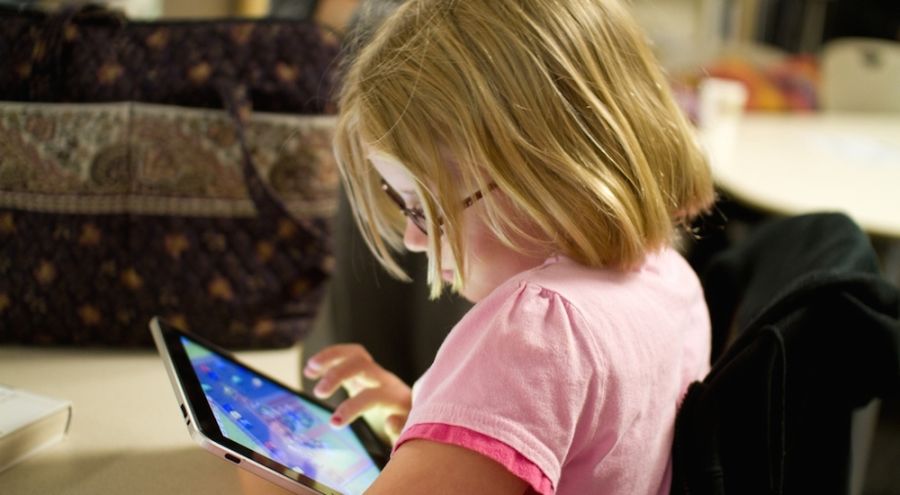 El 67% de las aplicaciones infantiles recopila datos de los menores