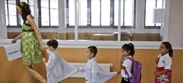 Abofetea a la profesora de infantil de su hijo que la regañó por llegar tarde