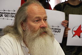 Cinco dirigentes de Askapena se enfrentan a 6 años por colaborar con ETA
