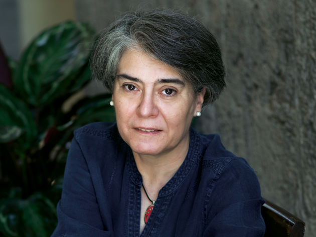 Asensi: Me encantaría llevar un libro al cine, pero no a cualquier precio