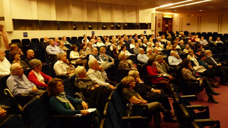 Unas 200 personas asisten a un Seminario sobre el Camino de Santiago