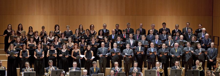 13 Coro Premier Ensembre de AGAO-foto 2014
