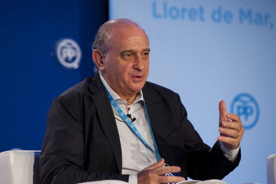 F.Díaz: 