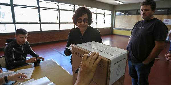 Transcurre con normalidad la segunda vuelta de las presidenciales argentinas