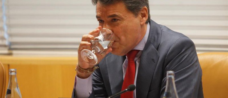 Tensa comparecencia de Ignacio González en la comisión de corrupción en Madrid