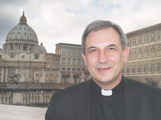 Un sacerdorte español detenido como sospechoso de filtrar documentos del Vaticano