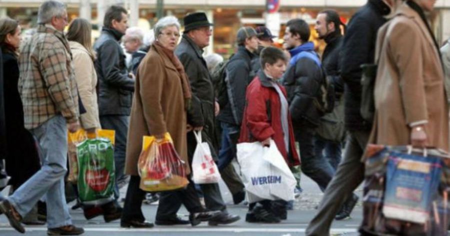 La confianza de los consumidores de la zona euro mejora en noviembre
