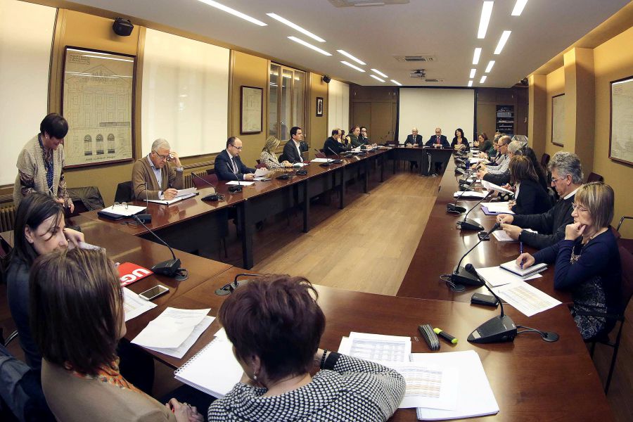 Los profesionales sanitarios designarán dos vocales en el Consejo del Servicio Navarro de Salud