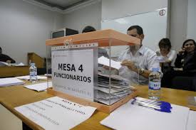 El pleno del Ayuntamiento de Pamplona sorteará el lunes los 798 miembros de las mesas electorales y 1.596 suplentes
