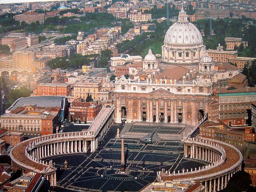 EDITORIAL: Corrupción vaticana