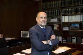 El presidente del Constitucional dice que no les corresponde identificar soluciones políticas