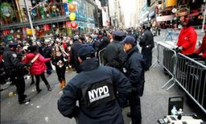 Nueva-York-Times Square-se-blinda-por-temor-a-atentados-en-A-ntilde-o-Nuevo-gonzalo-morales