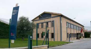 La Escuela de Seguridad y Emergencias de Navarra forma a dos nuevos policías locales de Berriozar