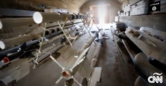 Francia bombardea un arsenal del Estado Islámico en el norte de Irak