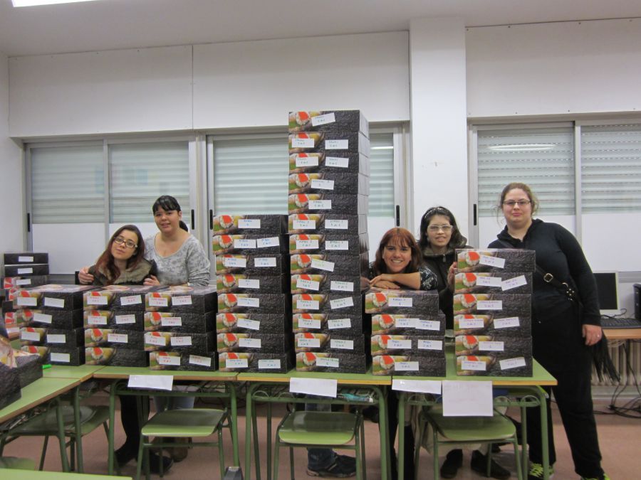 La alumnas de cocina de Burlada recaudan 900 euros para Médicos sin Fronteras