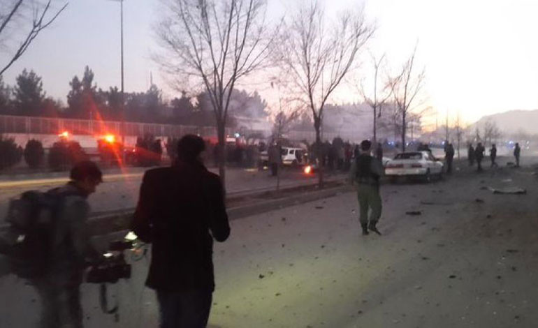Al menos siete muertos en un ataque suicida cerca de la embajada rusa en Kabul (Afganistán)
