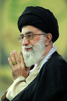 Jameneí pide el voto masivo en las elecciones iraníes para «decepcionar al enemigo»