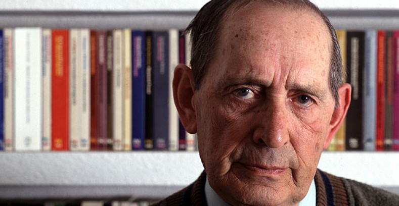 El archivo personal de Miguel Delibes trasluce una persona metódica y concienzuda