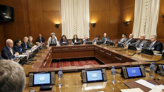 La oposición siria acusa al régimen y a Rusia de incrementar sus ataques