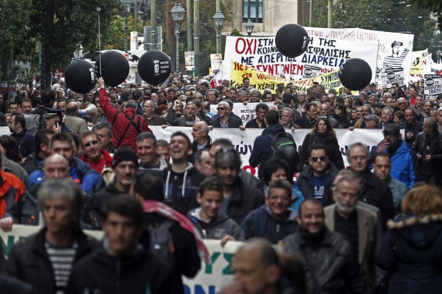 Comienzan huelgas en Grecia contra los nuevos recortes pactados con los acreedores