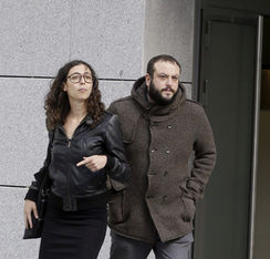 El juez propone juzgar a Guillermo Zapata por su tuit tras ordenarlo la Audiencia