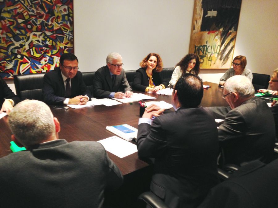 El PSOE reclama una nueva ley que regule la prescripción enfermera