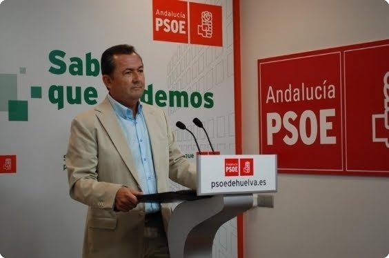 Dimite el alcalde de Punta Umbría (PSOE) por su supuesta relación con los cursos de formación