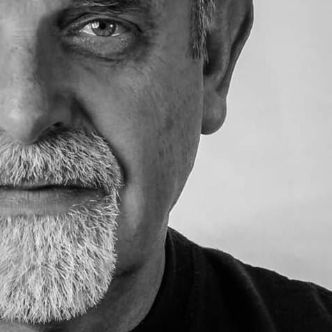 Luis Merino, un pintor autodidacta con 