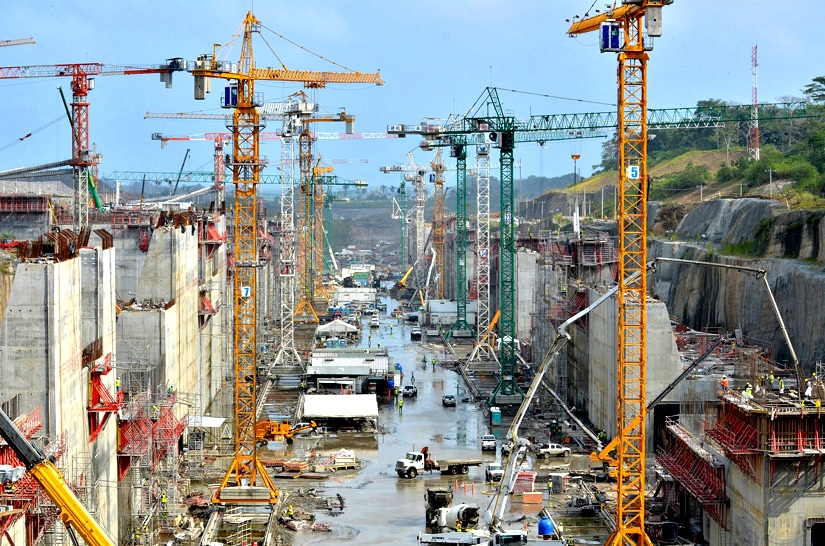 Sacyr llena de nuevo las esclusas de la ampliación del Canal de Panamá para realizar pruebas