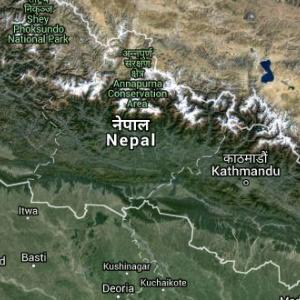Se estrella un avión en Nepal con 11 personas a bordo