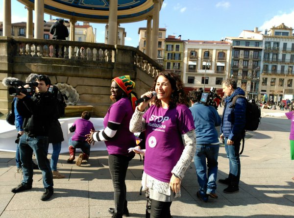 Medicos del Mundo reclama en Pamplona la erradicación de la ablación