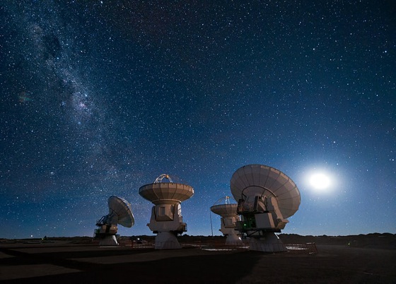 El telescopio ALMA mejora su capacidad para detectar agua en el universo