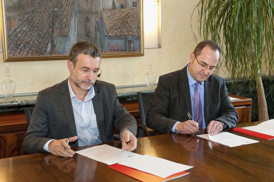 El Gobierno de Navarra y Gas Natural Fenosa acuerdan el suministro energético a clientes sin recursos