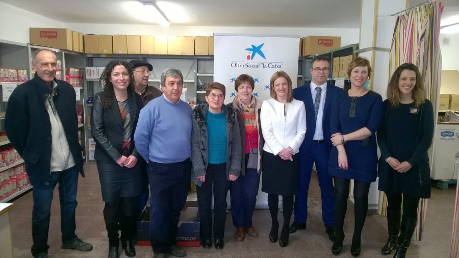 ”La Caixa” renueva su ayuda a la 'Asociación Voreal' para el abastecimiento y distribución de alimentos