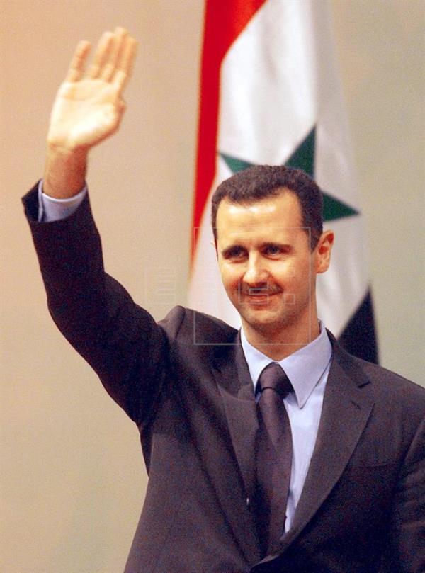 Asad: Rusia mantendrá su presencia militar en Siria para frenar a Occidente
