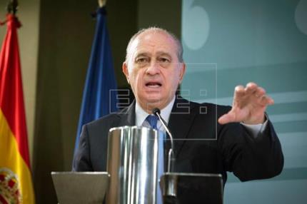 Fernández Díaz niega que Interior haya tenido que ver con la prohibición de la estelada