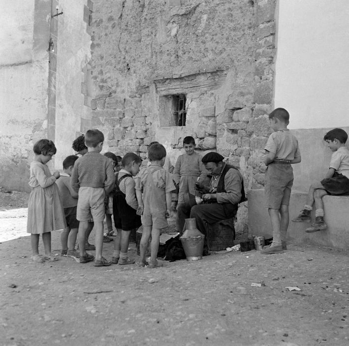 El Museo de Navarra presenta una muestra fotográfica dedicada al patrimonio inmaterial y la memoria colectiva