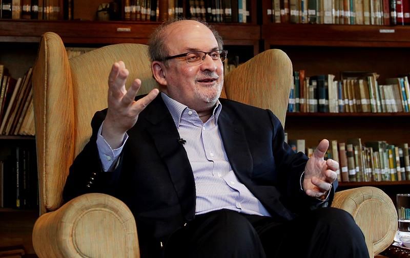 La Academia del Nobel condena la 