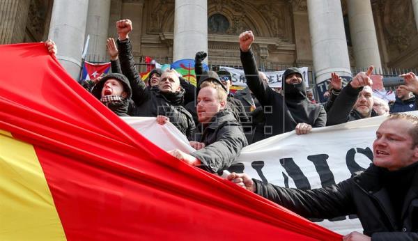 Un grupo de ultras convoca una marcha en Molenbeek contra el islamismo