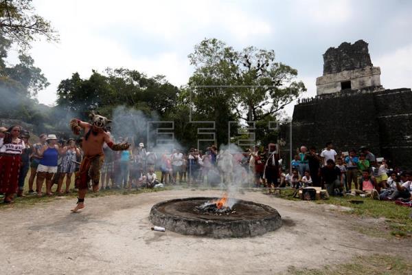 Tikal: un mundo Maya por descubrir y un patrimonio por preservar y recuperar